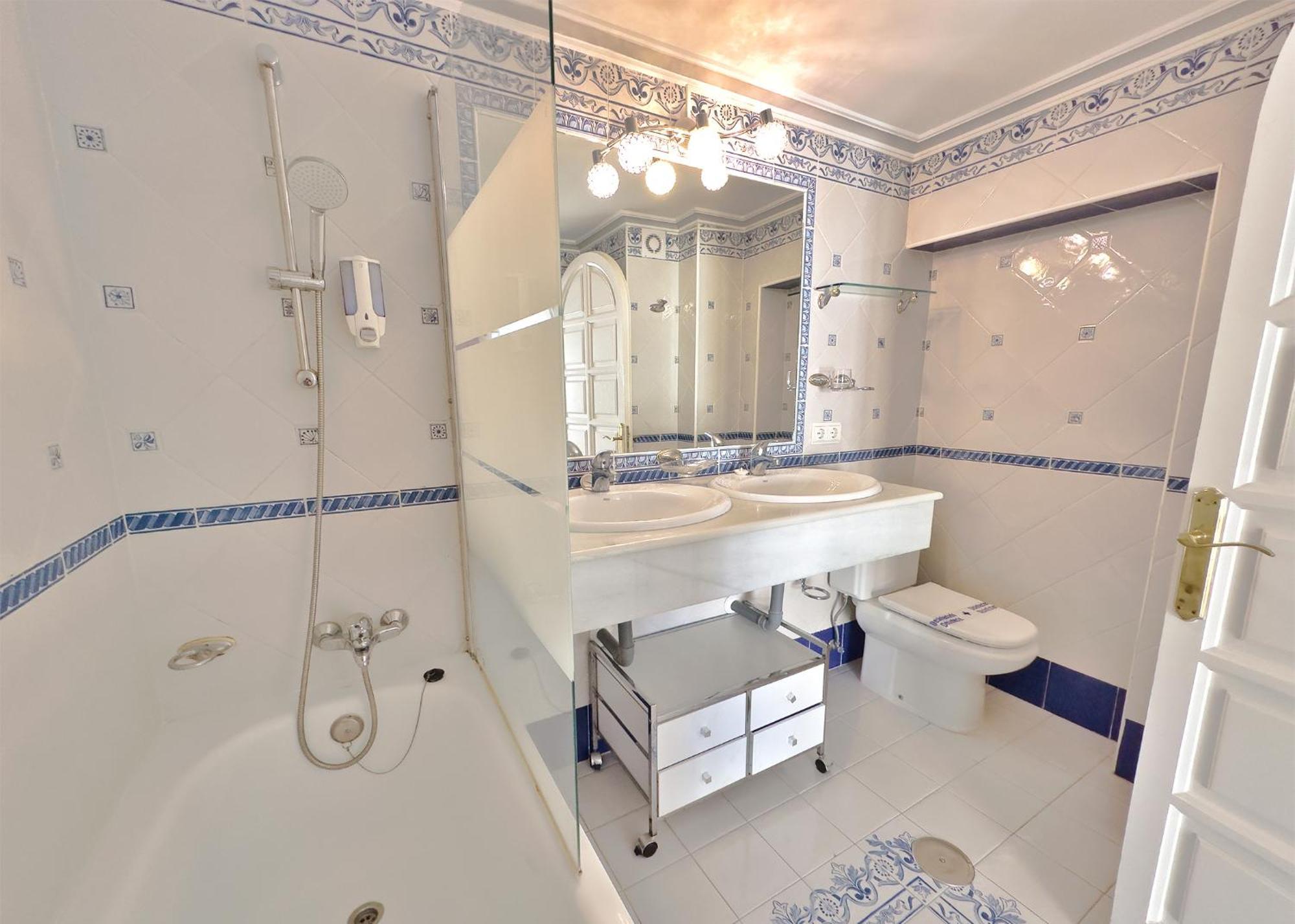 Skol 508 West Facing Duplex Apartment With Amazing Sea Views Марбелья Екстер'єр фото