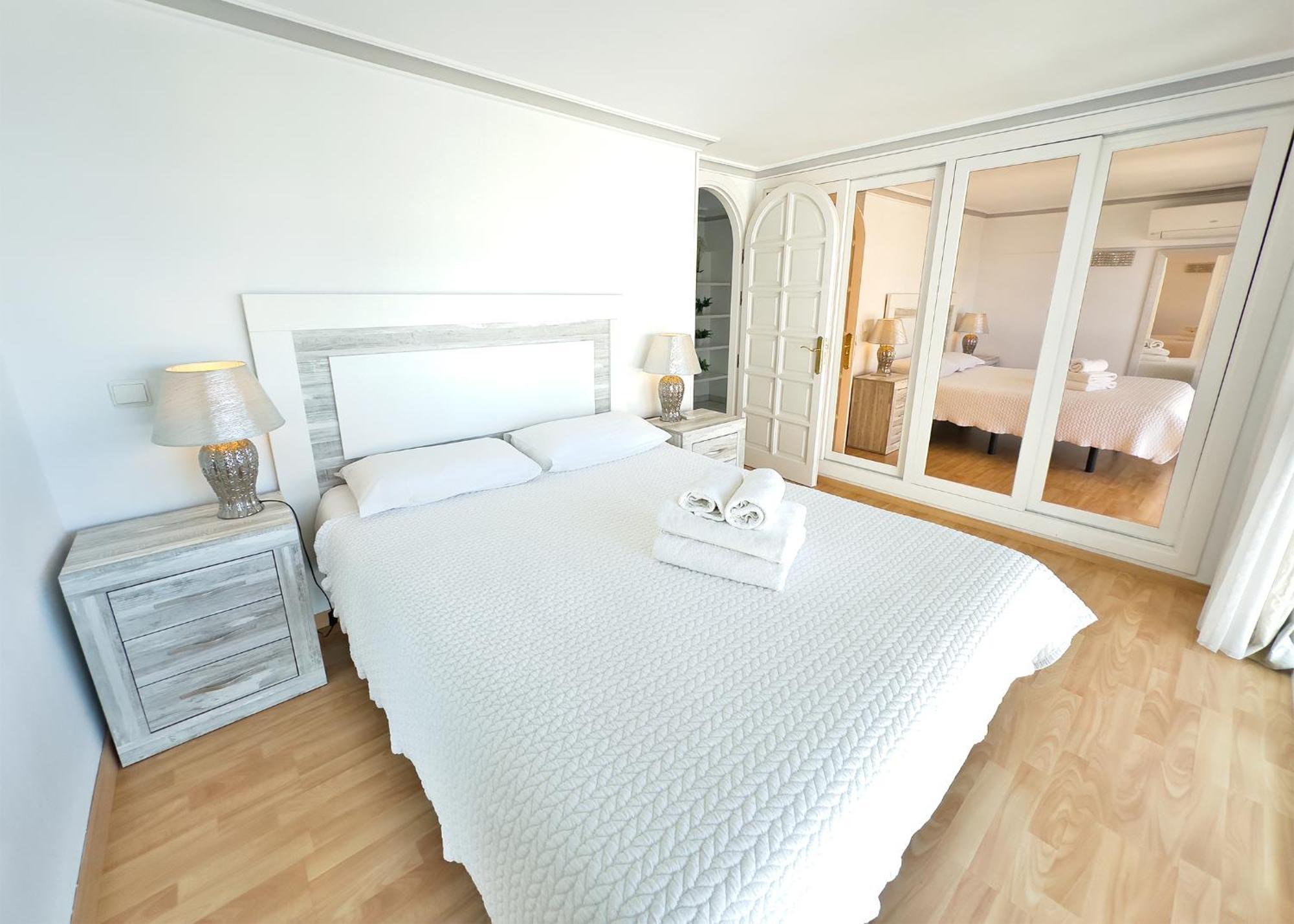 Skol 508 West Facing Duplex Apartment With Amazing Sea Views Марбелья Екстер'єр фото